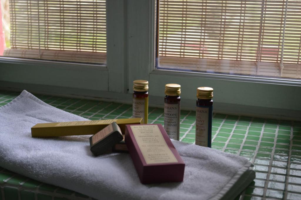 アエズ ラ·フェルム オスタラピア Bed & Breakfast エクステリア 写真